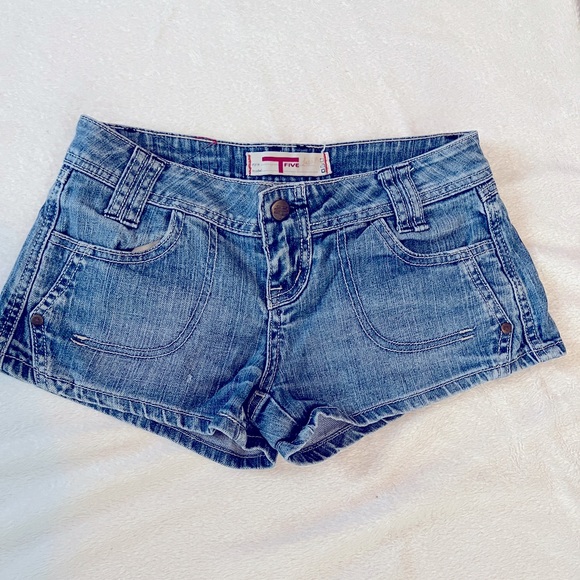 Like new Sz 1/24 distressed denim jean shorts - Picture 1 of 4